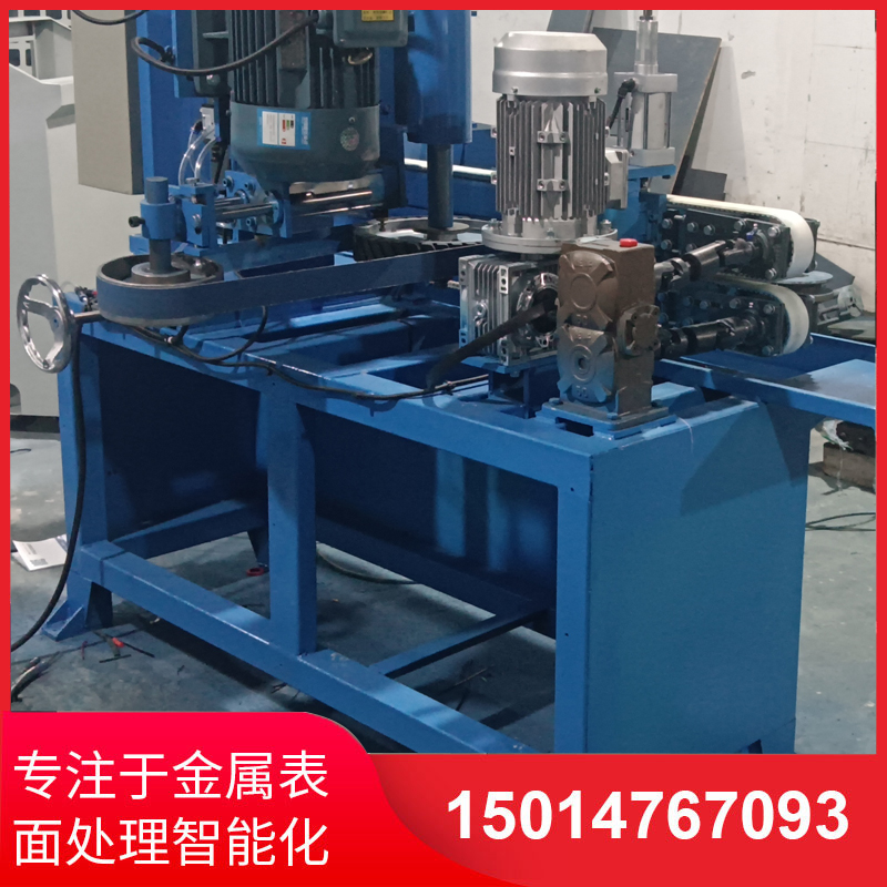 自動(dòng)(dong)側(cè)麵砂光(guang)機(jī)廠傢(jia)